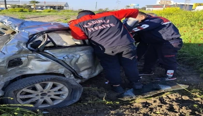 Sabah mesaiye giderken kaza yapan genç kadın hayatını kaybettı