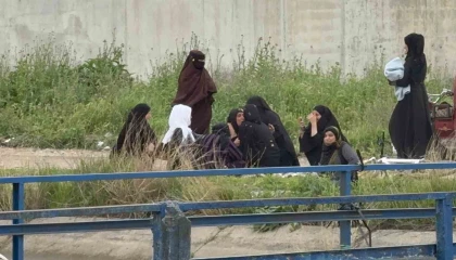 Sulama kanalına giren çocuk kayboldu, yakınları gözyaşı döktü