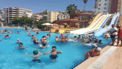 Tarsusta çocuklara güvenli yüzme imkanı sağlayan proje BELFORda seçildi