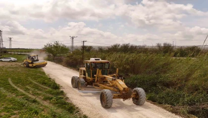 Tarsusta yağıştan zarar gören yollar yeniden düzenlendi