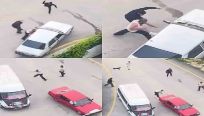 Taşlarla araçlara saldırdılar: Kavga anları kamerada