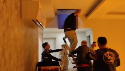 Tavan arasına saklandı jandarmadan kaçamadı