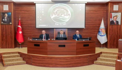 Vali Toros: Mersinin huzurunu bozmak isteyenlere geçit yok