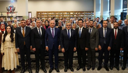 YAYMAN AK KÜTÜPHANE’DE ALA’YI AĞIRLADI “AK PARTİ HALK OYU İLE İKTİDAR OLDU”