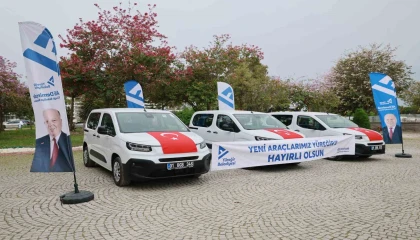 Yüreğir Belediyesi, filosuna 3 yeni araç ekledi