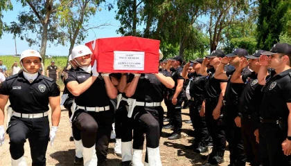 Adanalı şehit Aydın Üyenarık son yolculuğuna uğurlandı