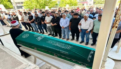 Adıyamandaki motosiklet kazasında hayatını kaybeden genç son yolculuğuna uğurlandı