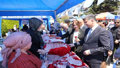 Akdenizde Anneler Günü etkinliği yoğun ilgi