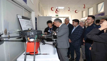 Aksu Uçak Bakım Lisesinde bilim fuarı açıldı
