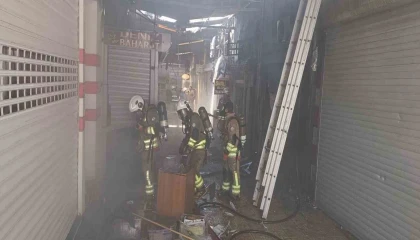 Alevlere teslim olan 3 iş yeri kullanılmaz hale geldi