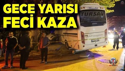 Alkollü sürücünün kullandığı minibüs iş yerine daldı: 2 yaralı