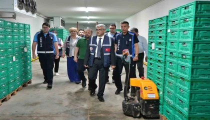 Antalya halinde bayram denetimi: Faturalar ve künyeler tek tek incelendi
