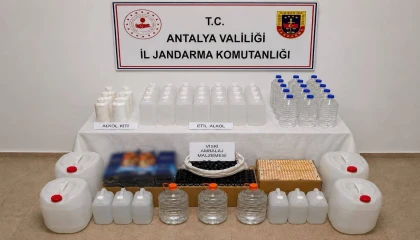 Antalyada 160 litre etil alkol ele geçirildi