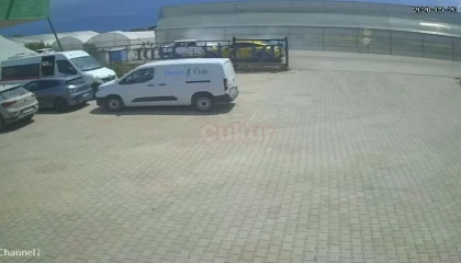 Antalyada iki Tofaş kafa kafaya çarpıştı: 4 yaralı