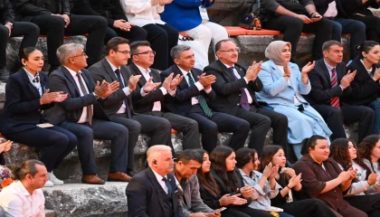 Aspendosta Kökten Geleceğe Maarif Yolcuları konserine yoğun ilgi