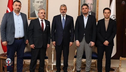 BAŞHEKİM BAYRAKÇIOĞLU’NDAN BAŞKAN ÖNTÜRK’E ZİYARET