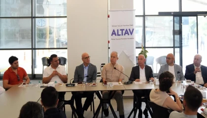 Başkan Özçelik: Bölgemizin yaşananlardan en az etkiyle çıkması için çalışacağız