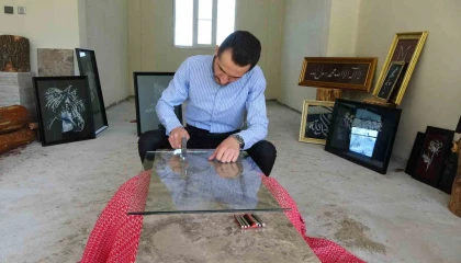 Camı çatlatarak sanata uzanan yolculuk