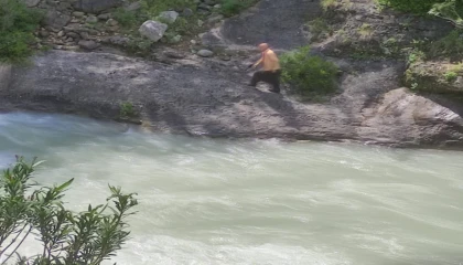 Eğlence Çayına giren genç kayboldu, ekipler seferber oldu