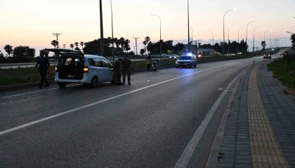 Hatayda kontrolden çıkan motosiklet devrildi: 2 ölü