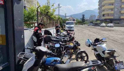 Hatayda motosiklet tamircileri ile yedek parça satıcıları denetlendi