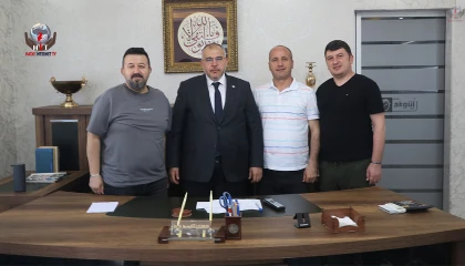 HATAYLI GAZETECİLERDEN VEKİL ÇALIŞKAN’A BAYRAM ZİYARETİ