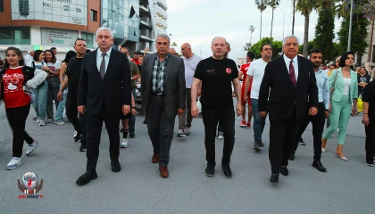 İSKENDERUN’DA 19 MAYIS COŞKUSU FENER ALAYIYLA TAÇLANDIRILDI