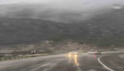 Kilometrelerce ters yönde ilerledi, kaza kıl payı atlatıldı