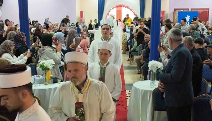 Kornalar hafızlar için çaldı: Anamurda 15 öğrenciye icazet