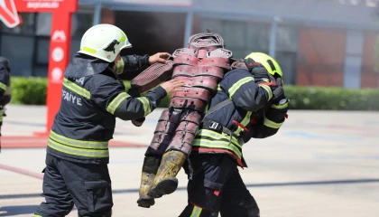 Mersin itfaiyesinden Muğla ekibine uygulamalı eğitim