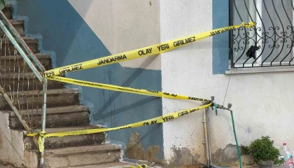 Mersinde ölen 2 kardeşin cenazeleri adli tıpa gönderildi, evdeki ilk inceleme tamamlandı
