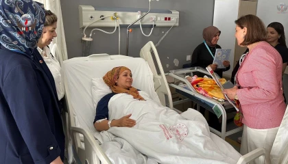 MHP KADIN KOLLARINDAN ANLAMLI ZİYARET