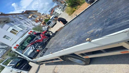 Polisin plakalı neden kapattın sorusuna Ceza yazıyorlar cevabını verdi