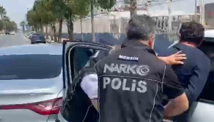 Takibe alınan araçta 24 kiloya yakın esrar ele geçirildi