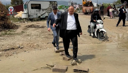 VEKİL ÇALIŞKAN SEL HASARINI YERİNDE İNCELEDİ