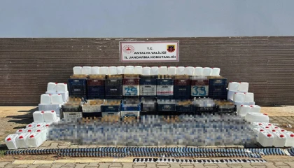 Alanyada kaçak alkol operasyonu: Bin litre kaçak alkol ele geçirildi