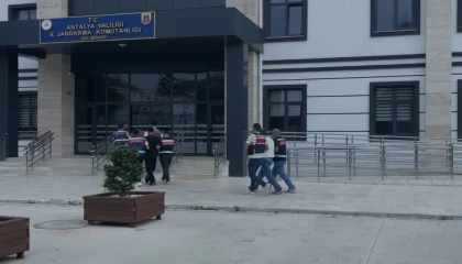 Antalya merkezli 27 ilde eş zamanlı yasa dışı bahis operasyonu: 79 gözaltı