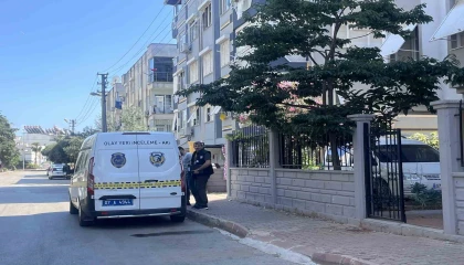 Antalyada 34 yaşındaki genç evinde ölü bulundu