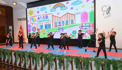 AOSB Anaokulunda ilk mezuniyet heyecanı