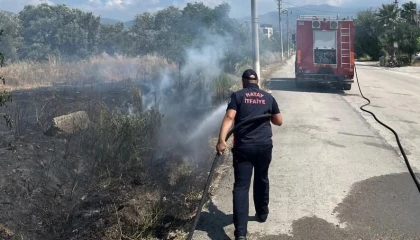 Arsuzda bahçe yangını