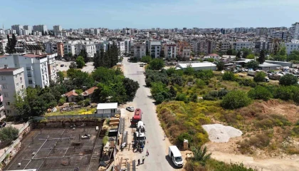 ASAT kanalizasyon hattı temizliği ve kapak düzenleme çalışmalarını sürdürüyor