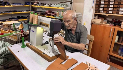 Bir meslek daha yok oluyor, çırak bulunamayan kunduracılıkta son dönemlerini yaşıyor