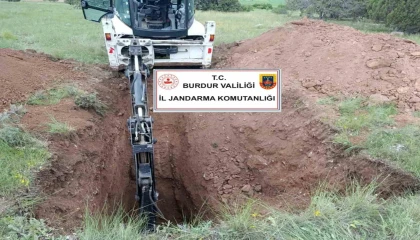 Burdurda kaçakçılık operasyonu