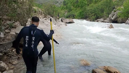 Çayda kaybolan gencin çocuklara boks öğretirken görüntüleri ortaya çıktı