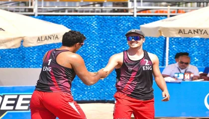 CEV plaj voleybolu milletler kupası Alanyada başladı
