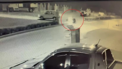 Dönüş yapan motosiklete çarptı, olay yerinden kaçtı: 1 yaralı