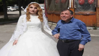 Engel tanımayan çifti büyükşehir belediye otobüsü ayırdı