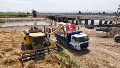 Hatayda her tohum bir gıda projesinde ekilen buğday hasat edildi