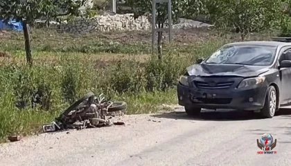 Hatay'da Motosiklet Kazası: 2 Yaralı