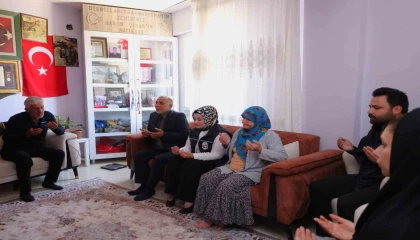 HBBden şehit yakınlarına babalar günü ziyareti